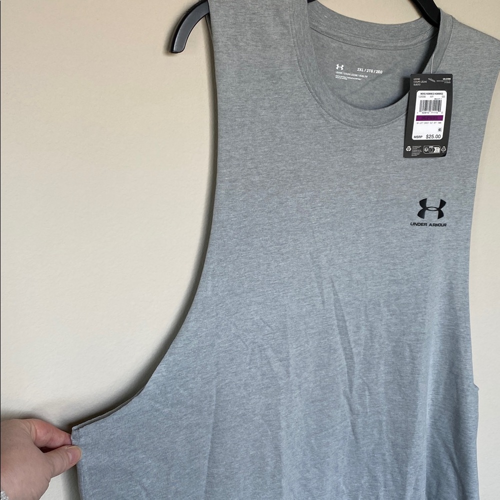 Under Armour Grey Loose Cut Out Tank - Picture 3 of 4